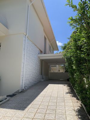 Image 3 - 735378