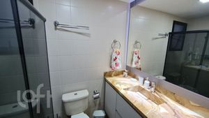 Image 9 - 735426