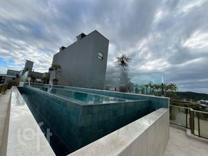 Image 5 - 735779