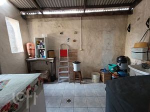Image 8 - 736037