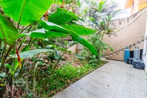 Image 46 - 736267