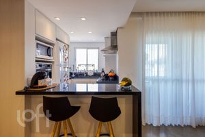 Image 13 - 736280