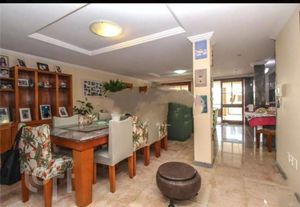Image 3 - 736321