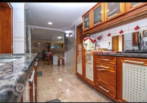 Image 19 - 736321