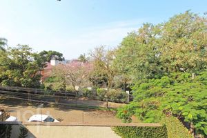 Image 30 - 736703