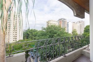 Image 3 - 736740