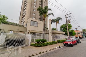 Image 30 - 736758