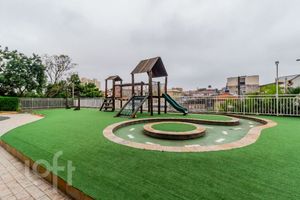 Image 41 - 736758