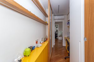 Image 38 - 736771
