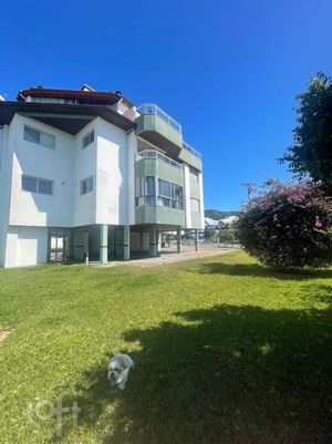 Image 6 - 736882