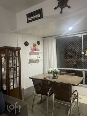 Image 3 - 736882