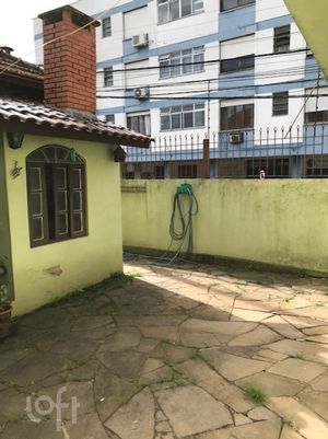 Image 30 - 736987