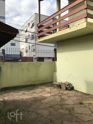 Image 29 - 736987