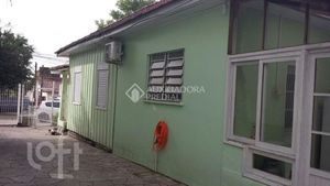 Image 4 - 737111