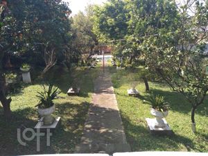 Image 50 - 737137