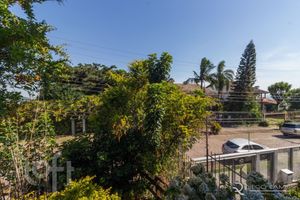 Image 76 - 737147