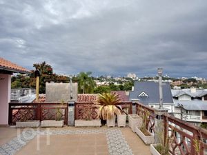 Image 6 - 737201