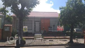 Image 38 - 737230