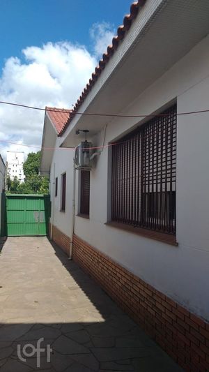 Image 5 - 737230