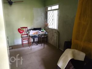 Image 5 - 737261