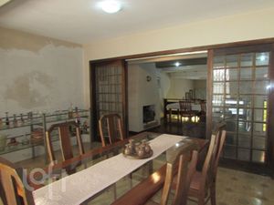 Image 23 - 737304