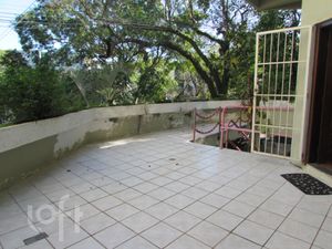 Image 13 - 737304