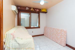 Image 7 - 737355
