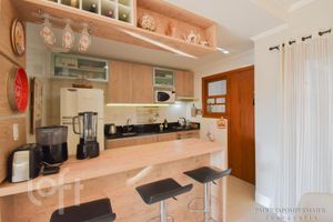 Image 3 - 737455