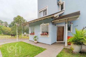 Image 45 - 737519