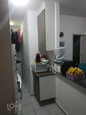 Image 3 - 737842