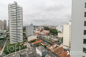 Image 11 - 738077