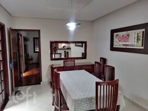 Image 19 - 738183