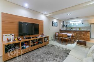 Image 31 - 738336
