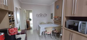 Image 30 - 738382