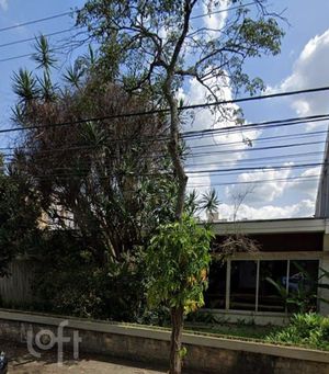 Image 10 - 738536