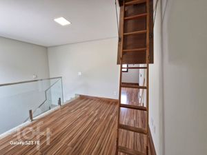 Image 33 - 738624