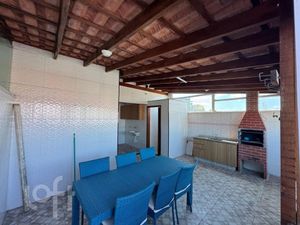 Image 4 - 738988