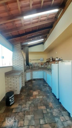 Image 45 - 739223