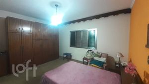 Image 18 - 739329