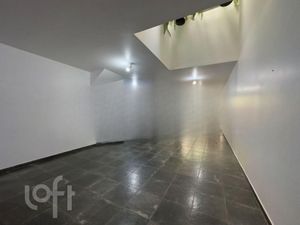 Image 30 - 739386