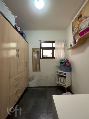 Image 21 - 739386