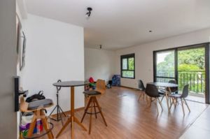 Image 22 - 739477