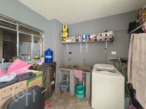 Image 39 - 739523