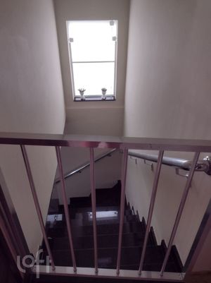 Image 10 - 739891