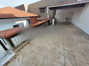 Image 9 - 739941