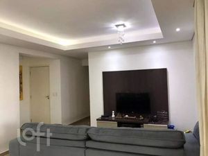 Image 3 - 739980