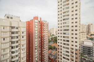 Image 6 - 740053