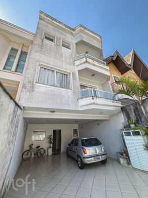Image 31 - 740080