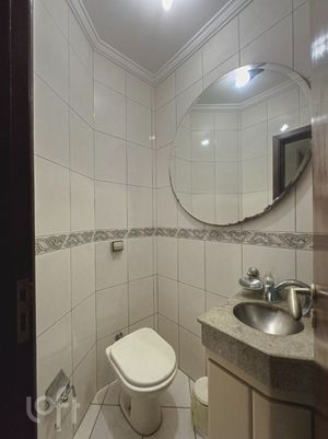 Image 6 - 740080