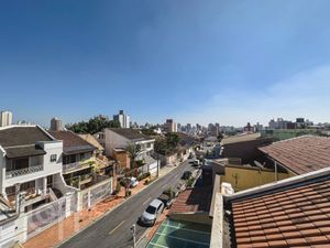 Image 26 - 740080